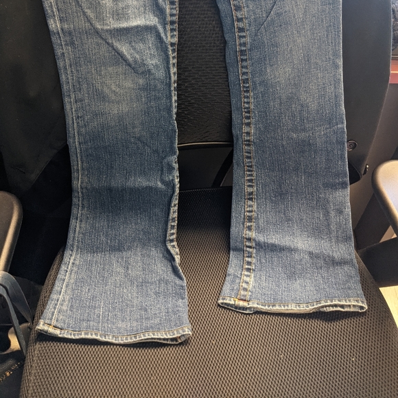 True Religion | Size 27 | boot cut - Picture 2 of 7